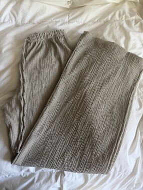 Zara women Crinkle-Texture Elastic-Waist Pants - Beige